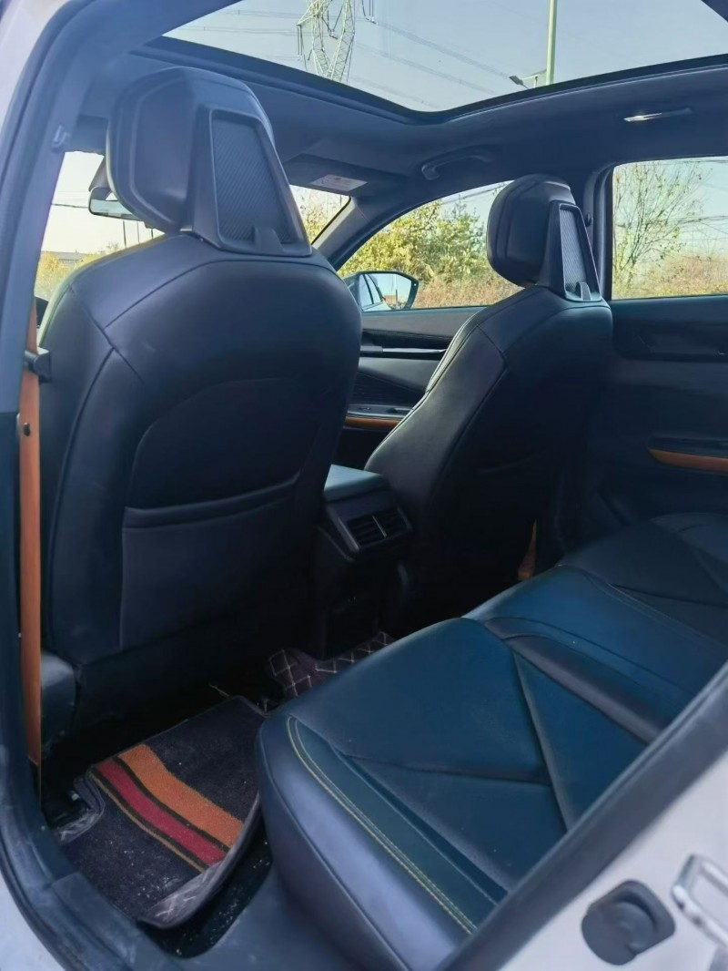 运城23年长安汽车UNI6