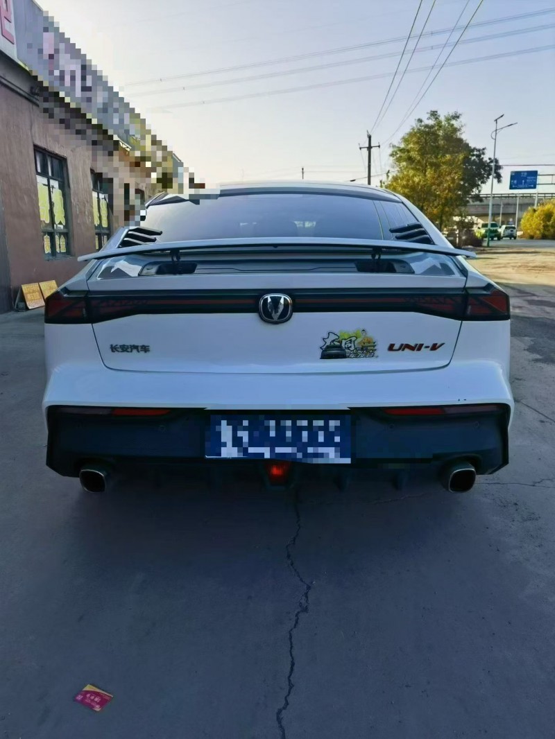 运城23年长安汽车UNI9