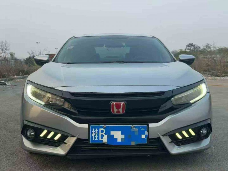 贵港18年本田思域1