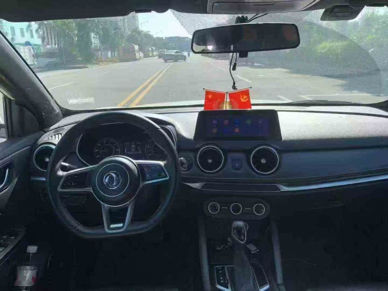 湛江22年东风风光4