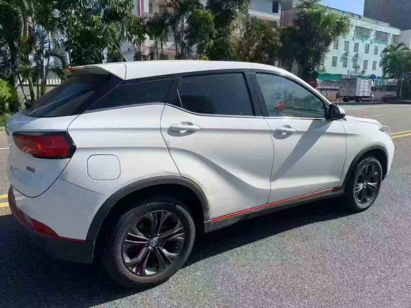 湛江22年东风风光9