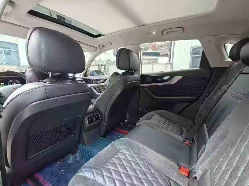 安庆21年红旗HS55