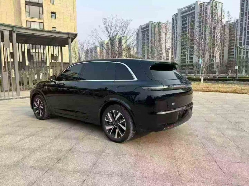 淮安23年理想L76