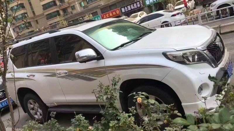 菏泽14年丰田普拉多2