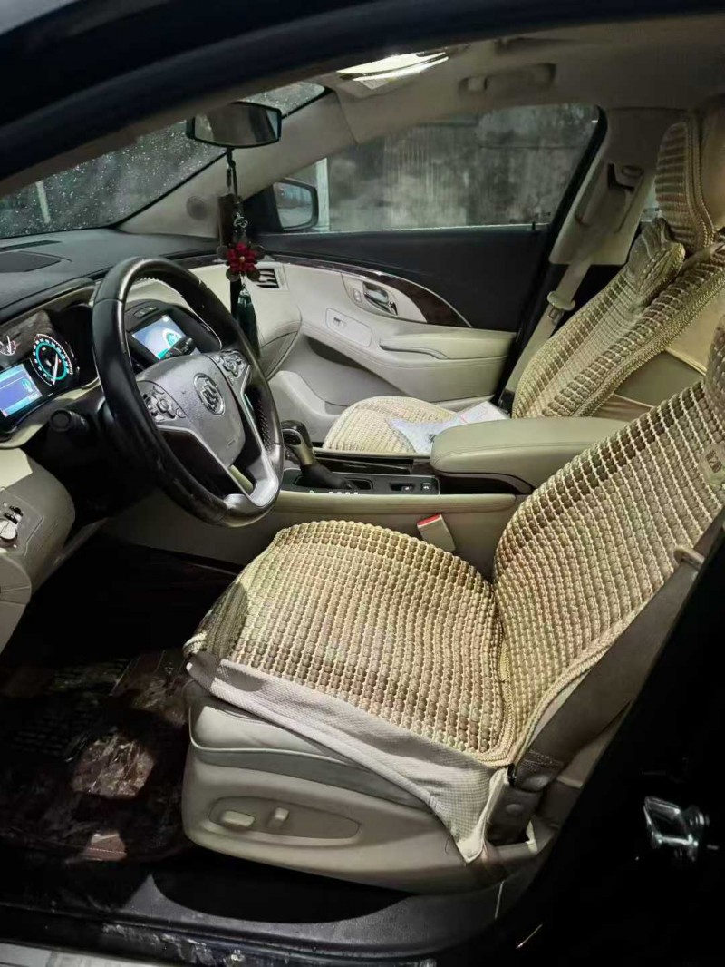 南昌14年别克君越6