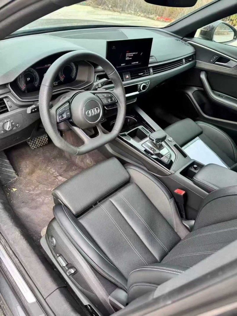 南昌24年奥迪A4L6