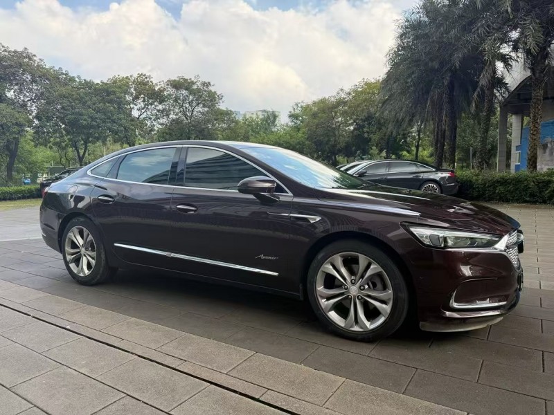 佛山21年别克君越2