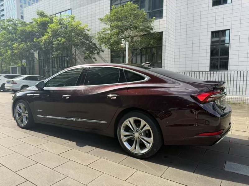 佛山21年别克君越7