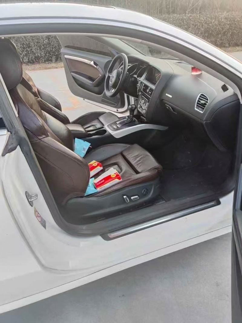 菏泽12年奥迪A54