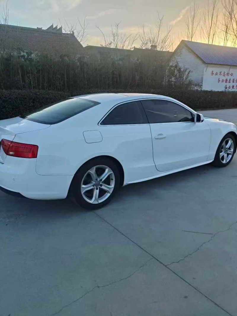 菏泽12年奥迪A57