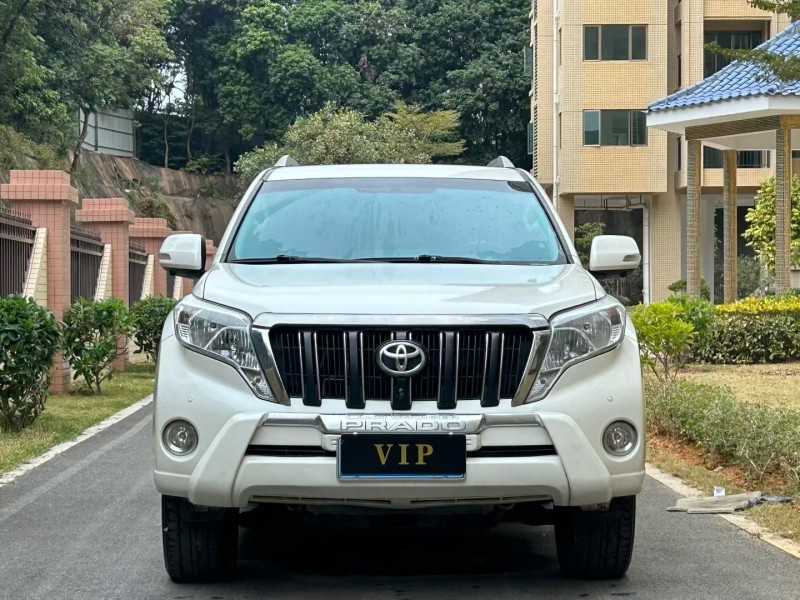 东莞18年丰田普拉多1