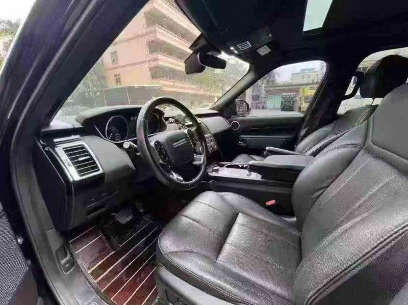 湛江19年路虎发现4