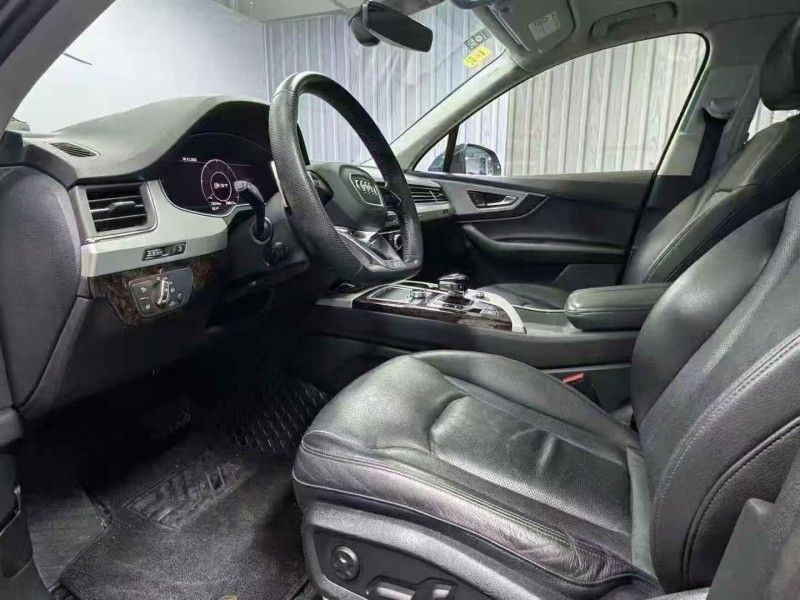 沧州19年奥迪Q75