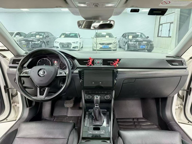 廊坊16年斯柯达速派8