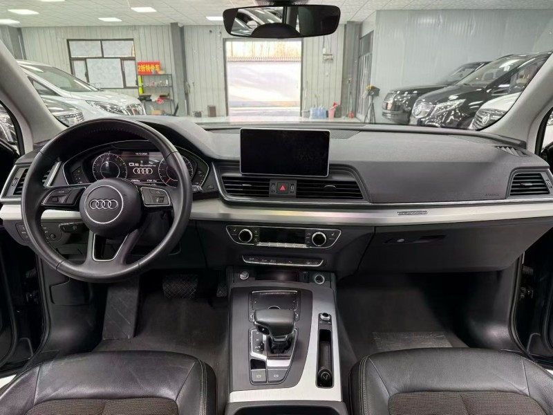 廊坊19年奥迪Q58