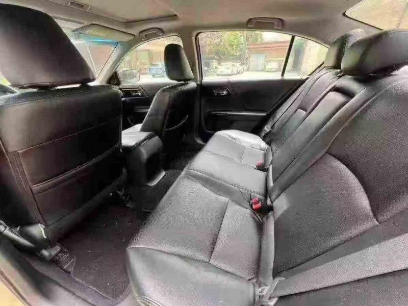 茂名16年本田雅阁6