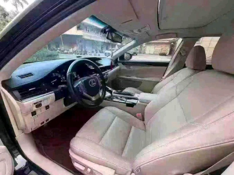 湛江14年雷克萨斯ES4