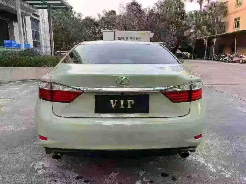 湛江14年雷克萨斯ES9