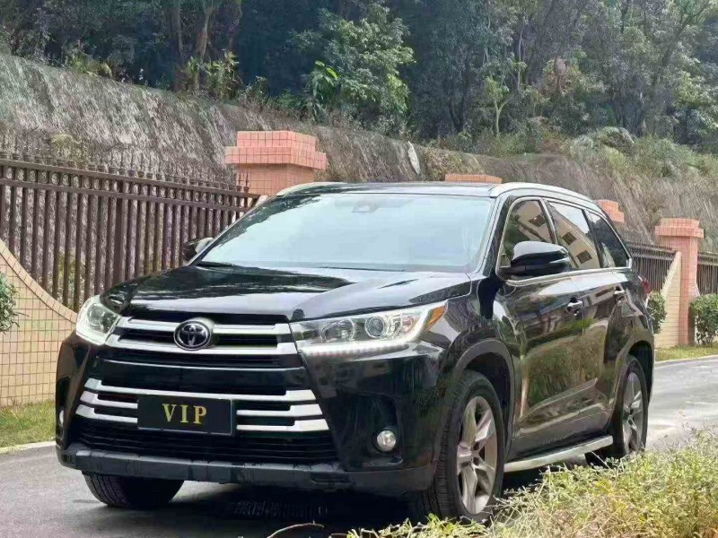 湛江19年丰田汉兰达3