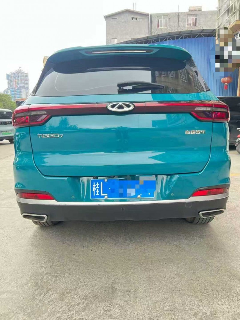 百色21年奇瑞瑞虎6