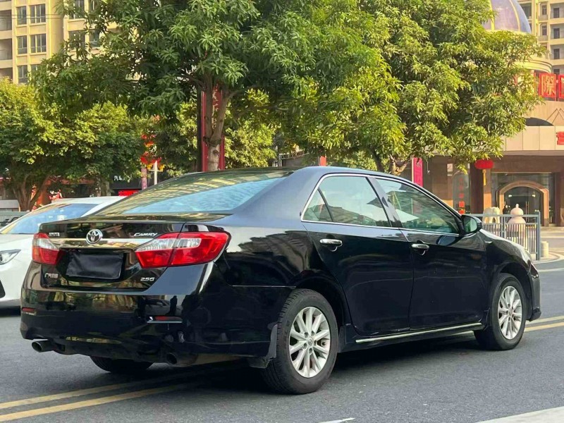 珠海12年丰田凯美瑞5