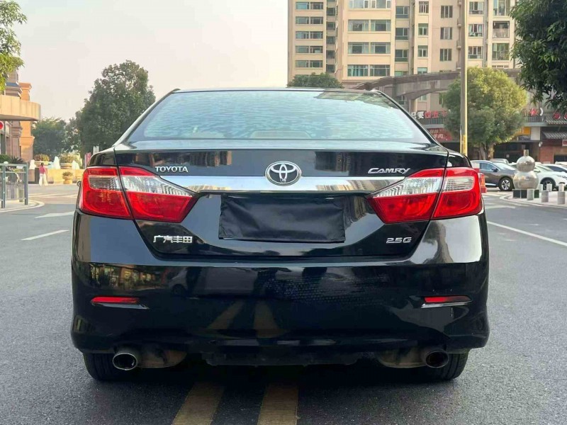 珠海12年丰田凯美瑞7