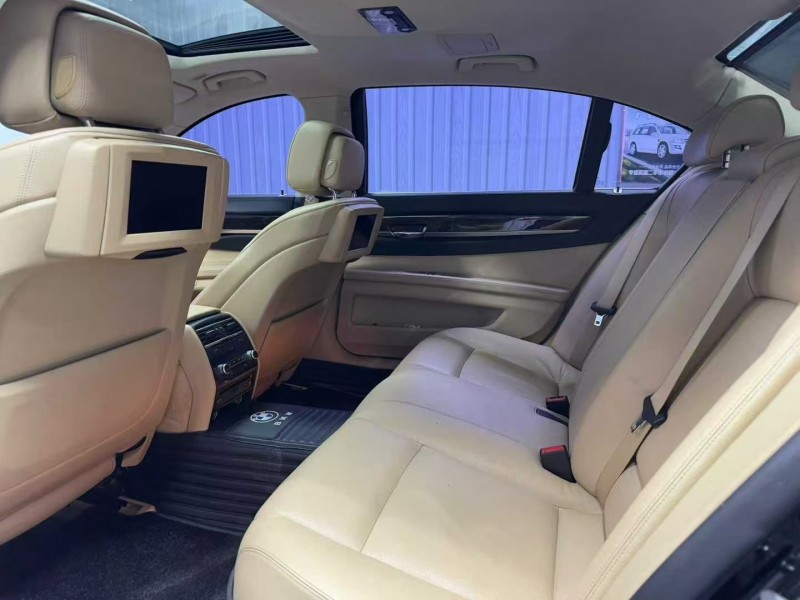 沧州11年宝马7系6