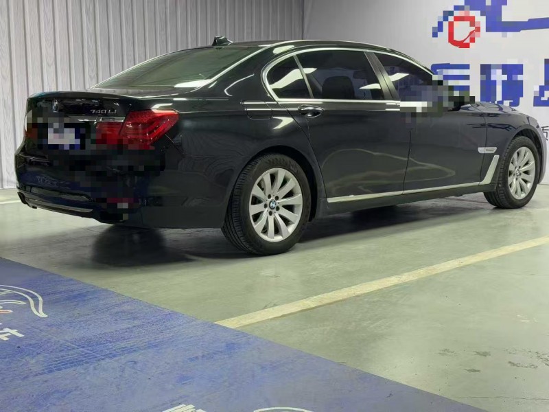 沧州11年宝马7系7