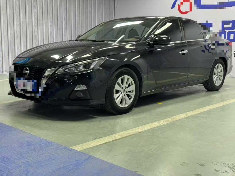 沧州20年日产天籁3