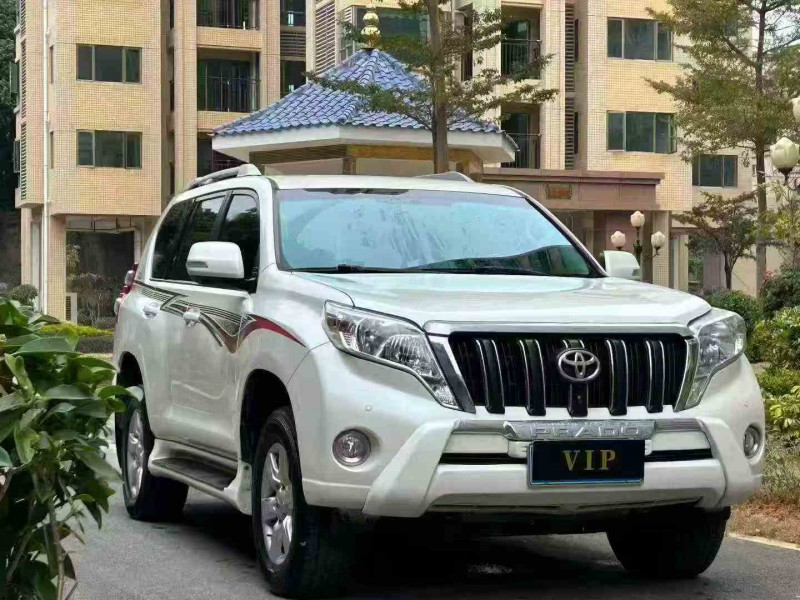 湛江18年丰田普拉多2