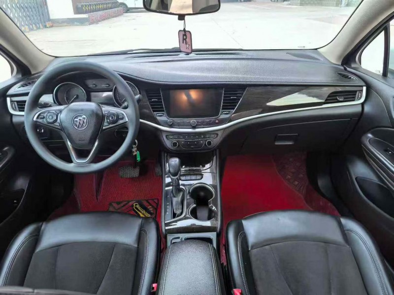 邯郸18年别克威朗9