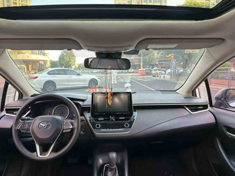 江门21年丰田卡罗拉5