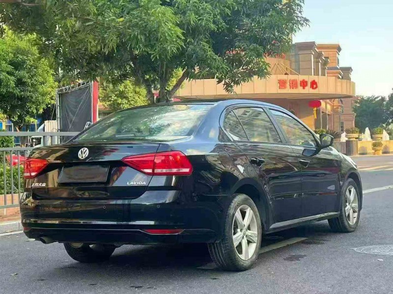 湛江19年大众迈腾8