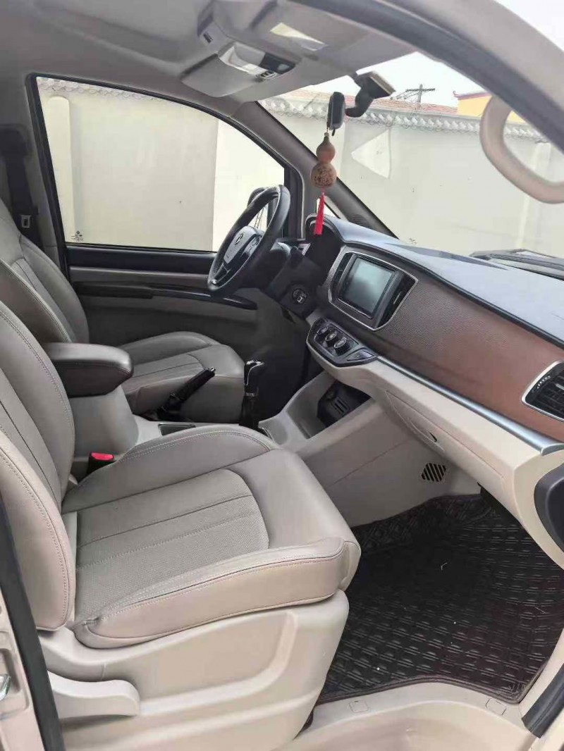 邯郸20年东风菱智8