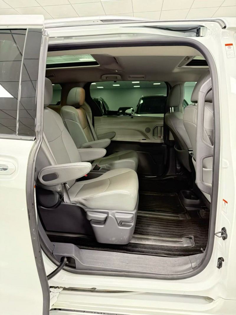 廊坊24年丰田格瑞维亚8