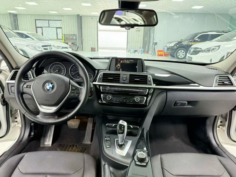 廊坊17年宝马3系9