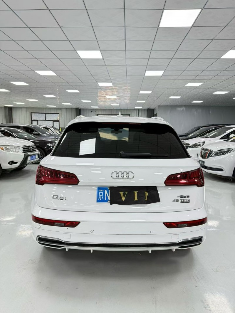 廊坊19年奥迪Q54