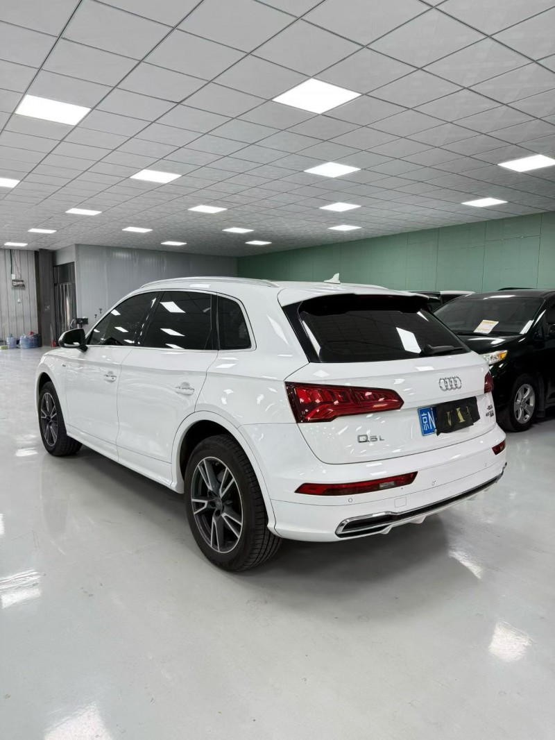 廊坊19年奥迪Q56