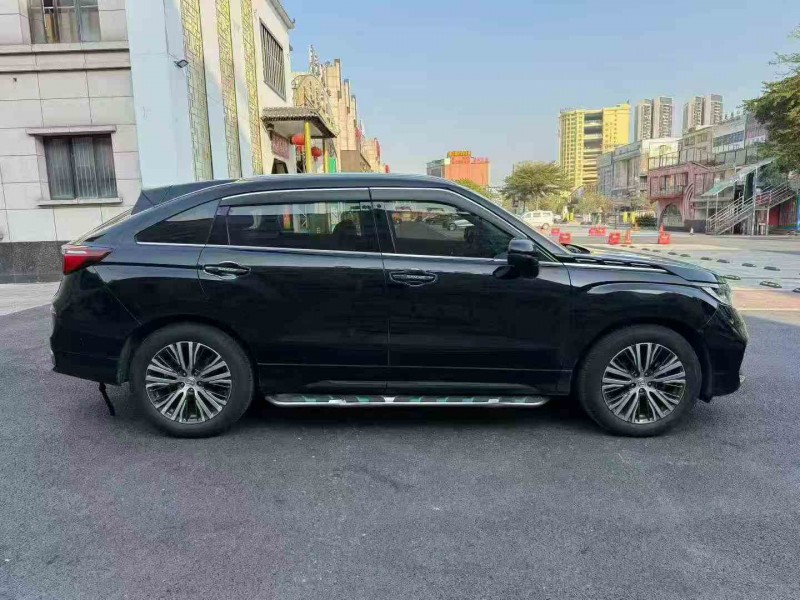 江门20年本田冠道9