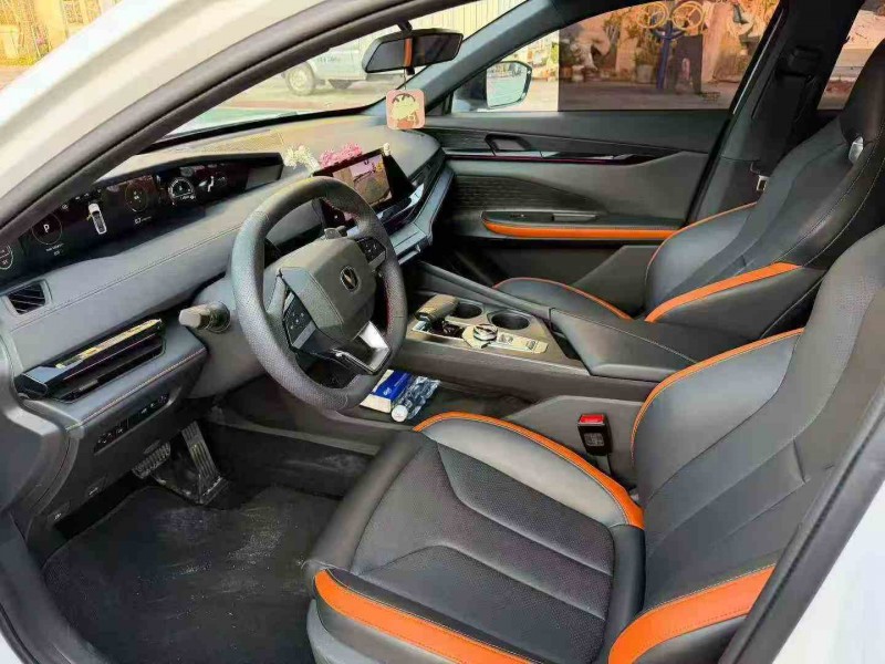 湛江25年长安汽车UNI4