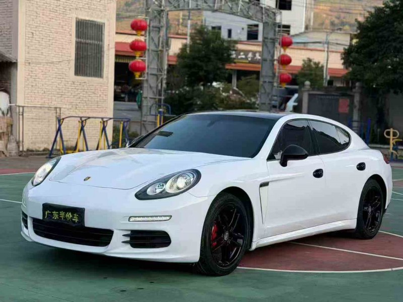 汕头16年保时捷帕拉梅拉2