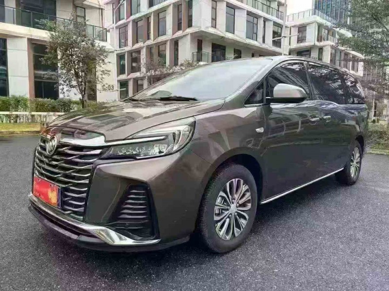 珠海24年别克GL82