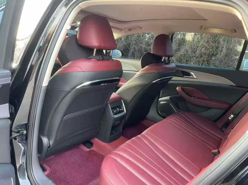 枣庄23年红旗H56