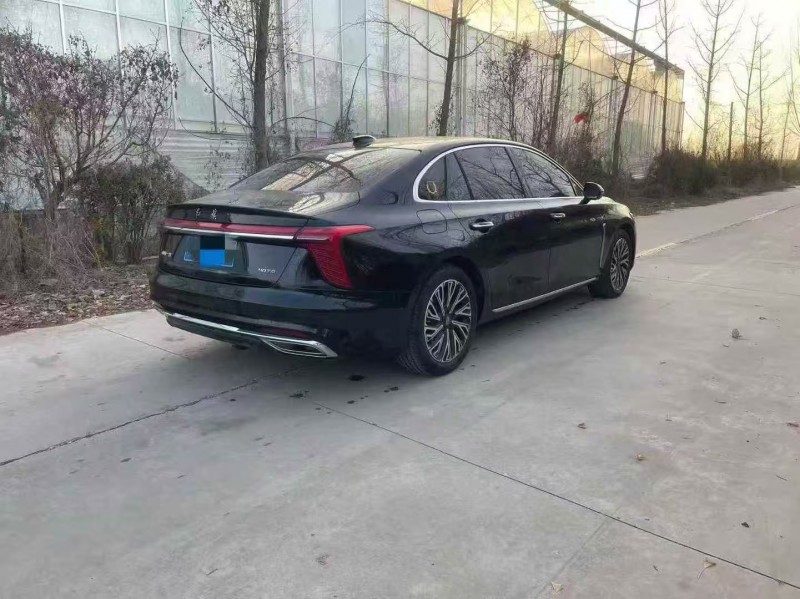 枣庄23年红旗H57