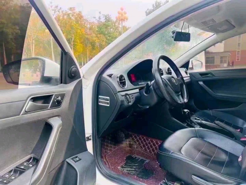 潍坊17年大众捷达4