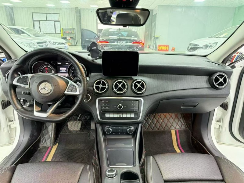 廊坊19年奔驰GLA2