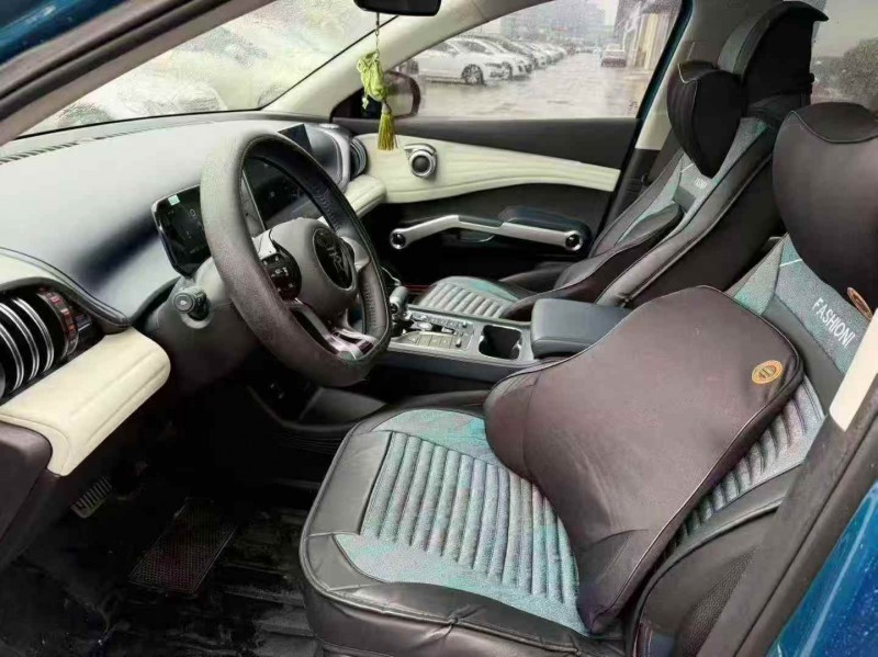 湖州22年比亚迪元5