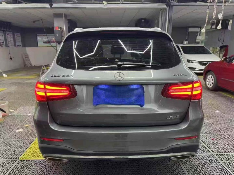 金华16年奔驰GLC8