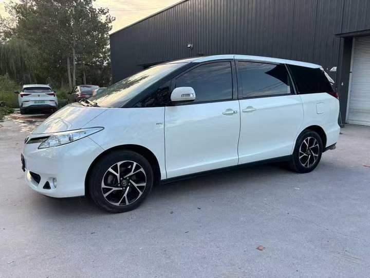 徐州18年丰田普瑞维亚3