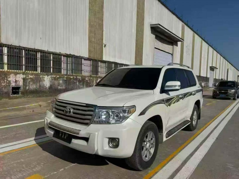 菏泽14年丰田兰德酷路泽2